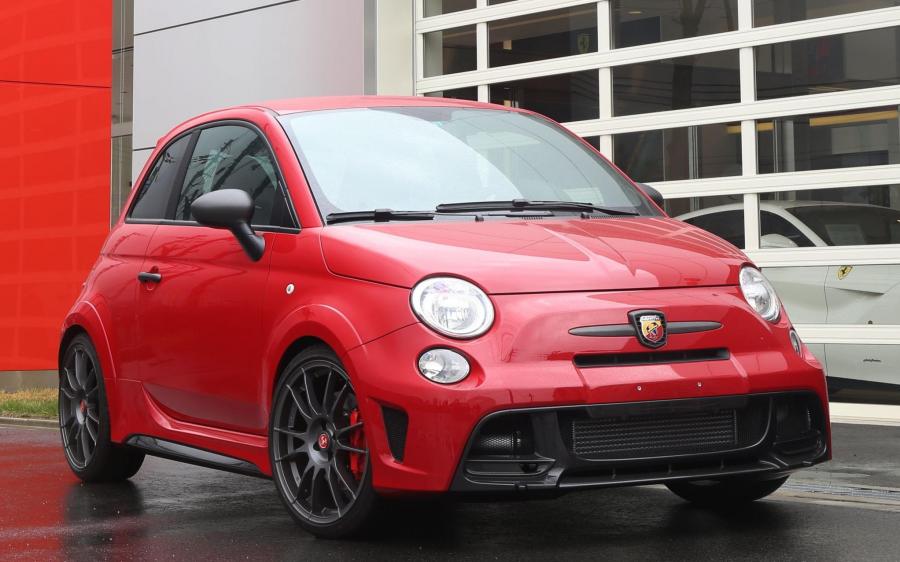 Abarth 695 Biposto Ferrari Сourtesy Сar (312) '2015 - 16
